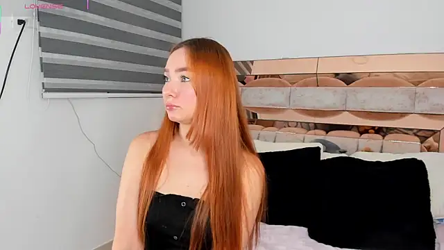 CamiiLovers online show from 23, 10, 2025