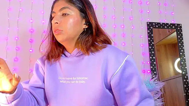 im anna  online show from 13, 2, 2026