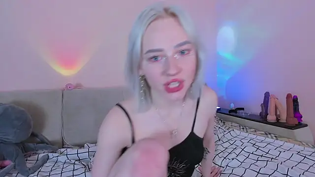 Lexy Lovy online show from 17, 3, 2025