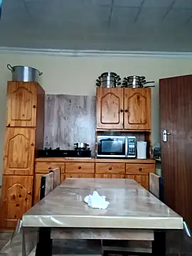 BoyWandaa online show from 17, 3, 2025