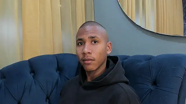 Snapshot of Ethan_Fox11 chatting on 4, 1, 2025 Ethan Fox11 online show from 4, 1, 2025