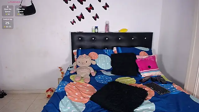 michelleoliver online show from 6, 11, 2025