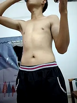 LiuQianXi5726 online show from 18, 3, 2025