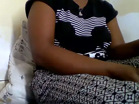 Hot-zeenah online show from 21, 10, 2025