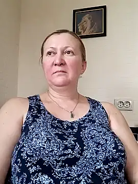 blondyaguar online show from 6, 12, 2024