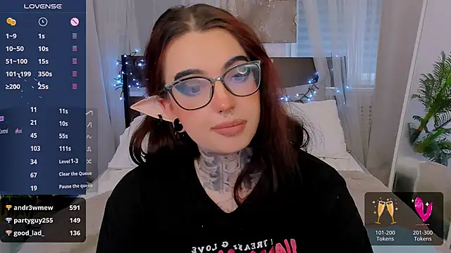 Dixi Pixi  online show from 11, 1, 2025