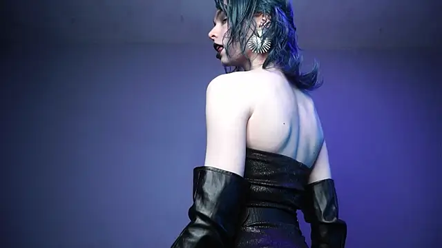 ginger hugs online show from 10, 4, 2026