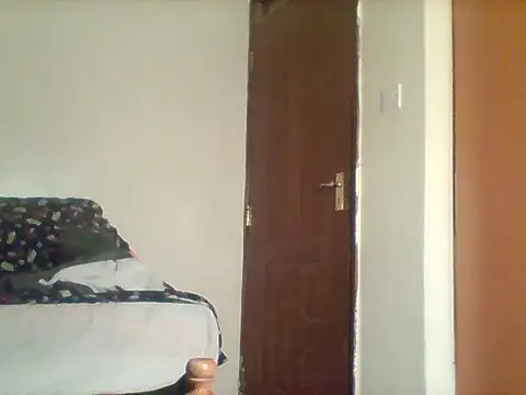 Snapshot of curvy_natallie chatting on 22, 10, 2025 curvy natallie online show from 22, 10, 2025