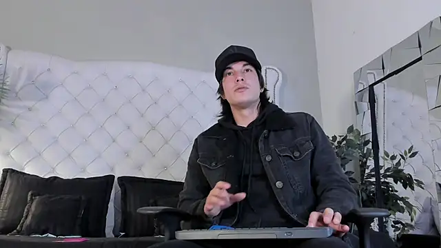 Karimferrer online show from 28, 11, 2025