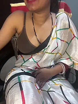 Spicy sari girl online show from 19, 3, 2025