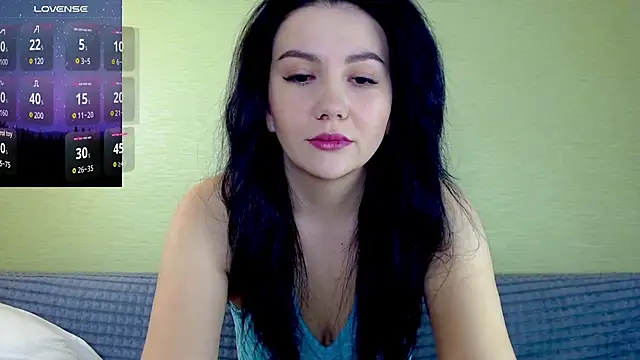 Snapshot of AlexaCruze chatting on 15, 12, 2024 AlexaCruze online show from 15, 12, 2024