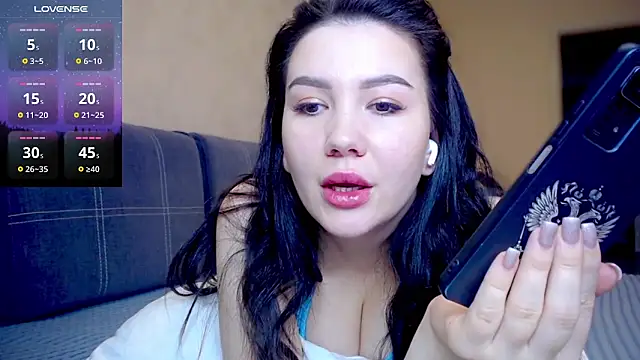 Snapshot of AlexaCruze chatting on 30, 1, 2025 AlexaCruze online show from 30, 1, 2025