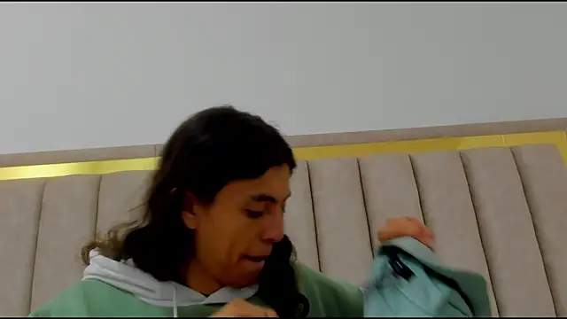 FreyaMoller online show from 5, 12, 2025