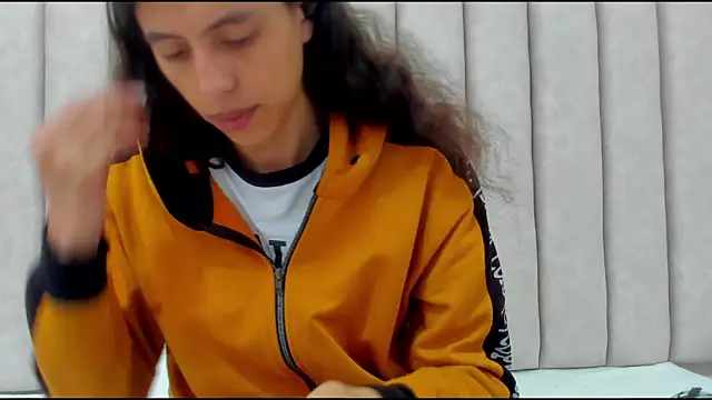 FreyaMoller online show from 22, 12, 2025