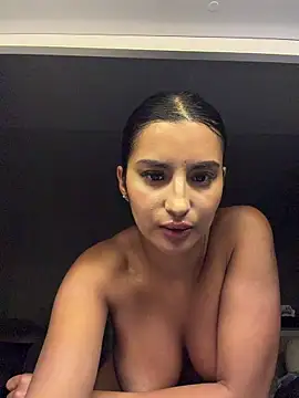 Kimm khalifa online show from 31, 3, 2026