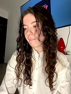 Kimi Ass online show from 9, 11, 2025