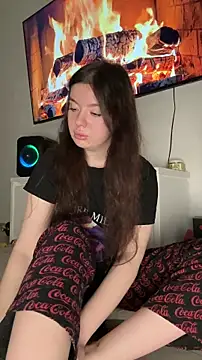 Kimi Ass online show from 15, 3, 2026