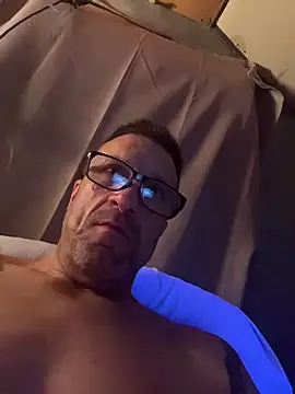 Snapshot of Manwhorxxlcock chatting on 14, 11, 2025 Manwhorxxlcock online show from 14, 11, 2025