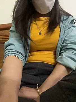 Tuongvy05 online show from 25, 12, 2024