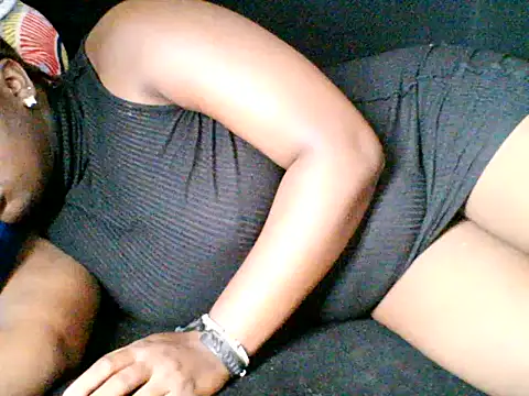 smileyboobs1 online show from 4, 11, 2025