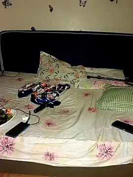 Queen-sluty2 online show from 4, 2, 2025