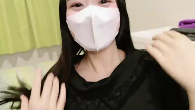 Snapshot of Mia--meow chatting on 28, 1, 2025 Mia--meow online show from 28, 1, 2025