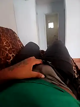 Snapshot of morenogts69 chatting on 9, 2, 2025 morenogts69 online show from 9, 2, 2025