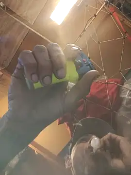 Gillygilly76 online show from 5, 1, 2026