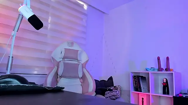 Snapshot of Gaby_Miller22 chatting on 31, 10, 2025 Gaby Miller22 online show from 31, 10, 2025