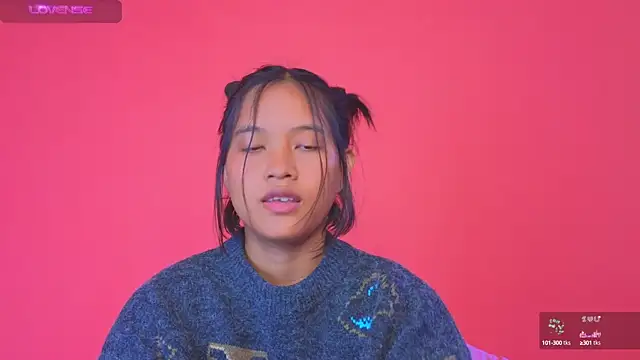 Snapshot of Natsu__ chatting on 12, 12, 2024 Natsu online show from 12, 12, 2024