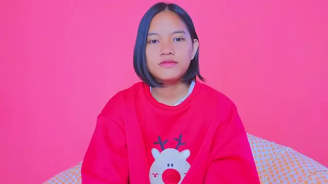 Snapshot of Natsu__ chatting on 23, 12, 2024 Natsu online show from 23, 12, 2024