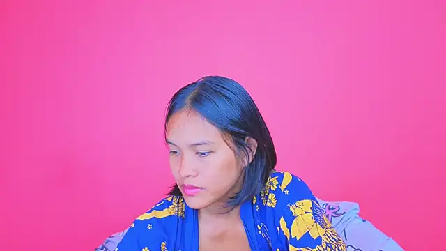 Snapshot of Natsu__ chatting on 16, 1, 2025 Natsu online show from 16, 1, 2025