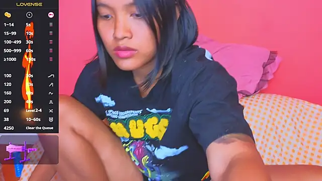 Snapshot of Natsu__ chatting on 23, 1, 2025 Natsu online show from 23, 1, 2025