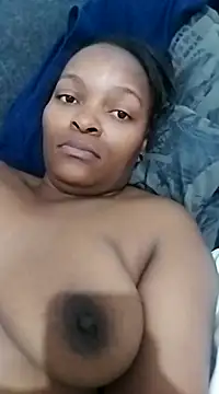 Snapshot of lovelyassbitch chatting on 6, 12, 2024 lovelyassbitch online show from 6, 12, 2024