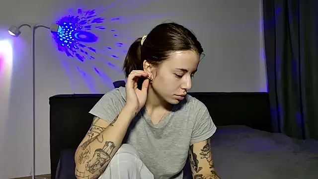 MazzyDoll online show from 26, 11, 2025