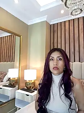 MonicaMoret online show from 31, 1, 2025