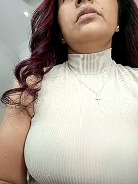 MonicaMoret online show from 22, 3, 2025