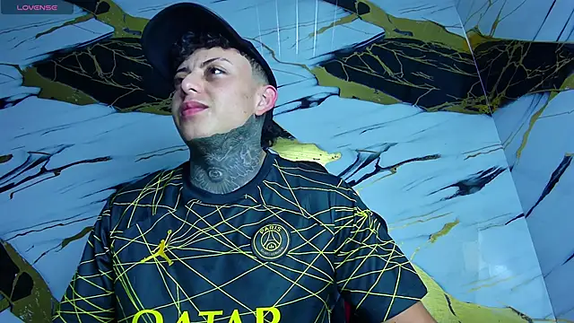 Kevin22 222 online show from 2, 3, 2025