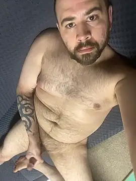 bighung1990 online show from 26, 10, 2025