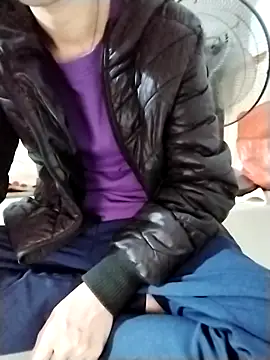 Snapshot of Luxcute286 chatting on 26, 10, 2025 Luxcute286 online show from 26, 10, 2025