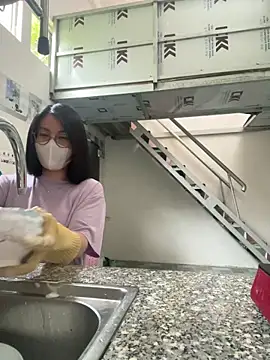 Baby Claraa online show from 20, 3, 2025