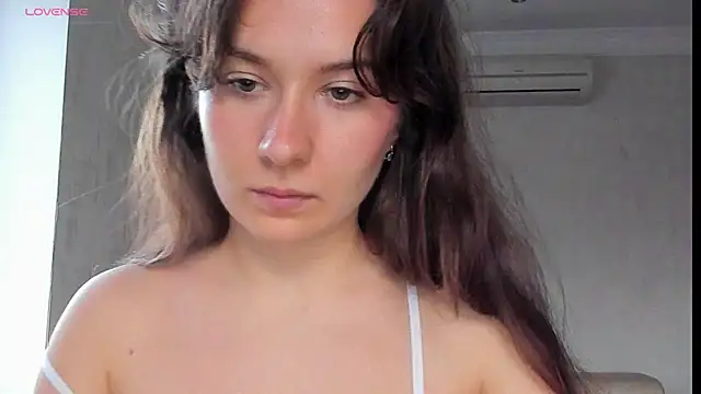 Lilith lutherlow online show from 2, 12, 2024