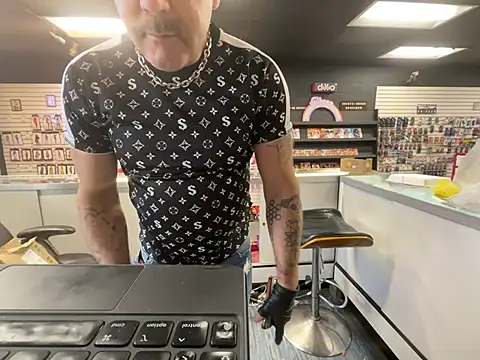 RawRyder8 online show from 13, 12, 2024