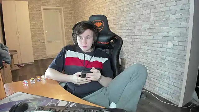 iliaskrislove online show from 22, 3, 2025