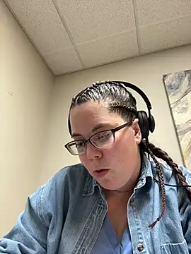 FreakNastyLacie online show from 15, 2, 2025