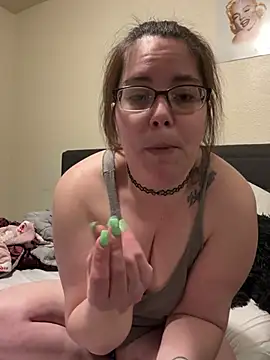 FreakNastyLacie online show from 4, 3, 2025