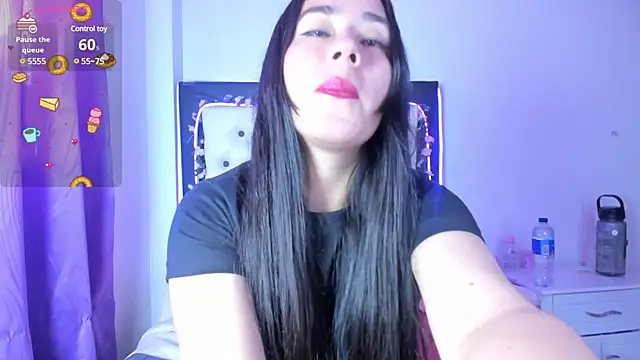 Veeronica Smith online show from 4, 2, 2025