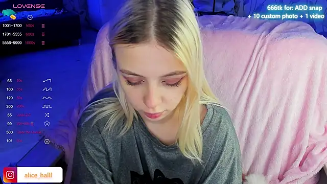 Alice Halle online show from 16, 12, 2024