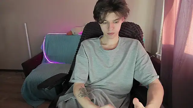 Liam sexy1 online show from 21, 3, 2025