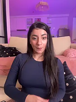 ZoeZayd online show from 15, 3, 2026